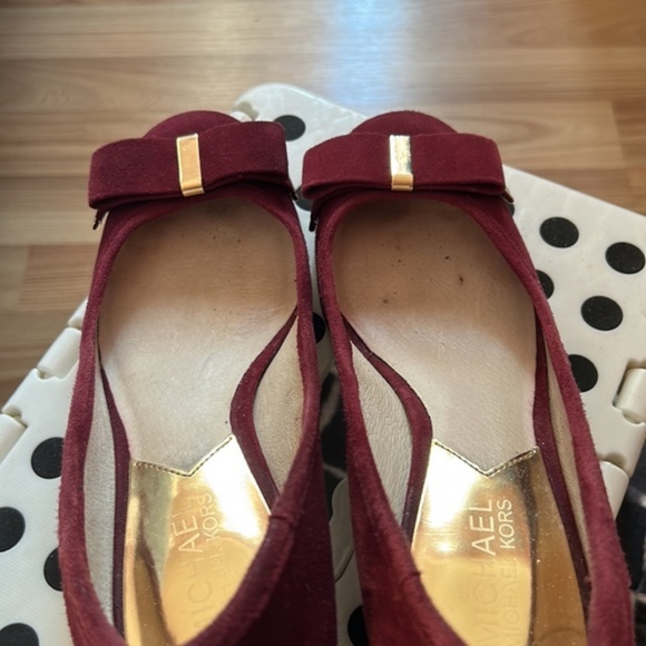 Michael Kors Kiera Mid Pump burgundy suede - Size 9 - Picture 5 of 5